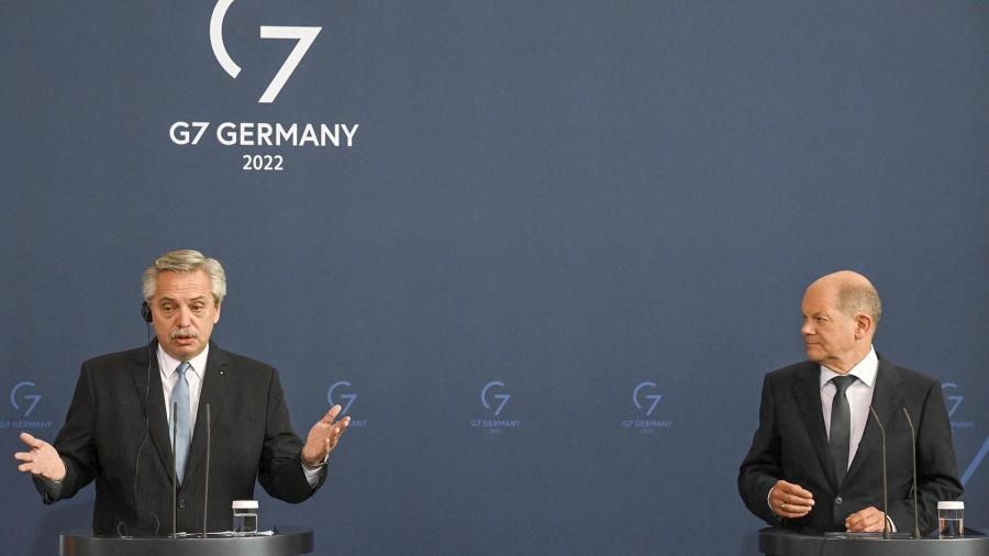 Alberto Fernández reist nach Deutschland, um an den G7 teilzunehmen